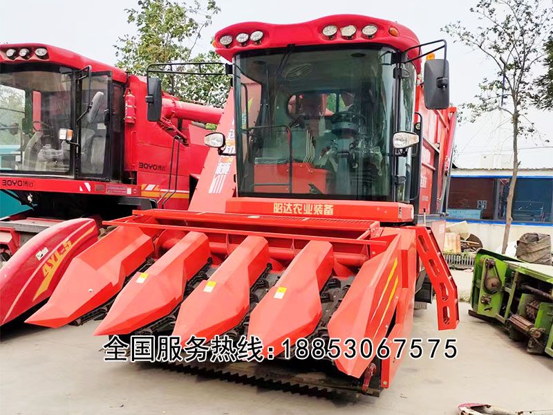 玉米莖穗兼收機